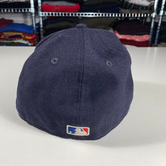 Fear of God ESSENTIALS New Era 59Fifty "New York Yankees" Fitted Hat size 7 - Picture 3 of 6